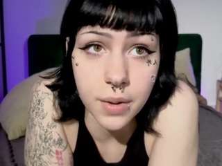 AshleyAlt