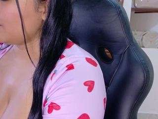 kaliboobs