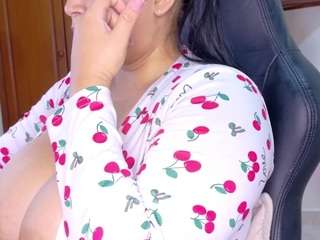 kaliboobs