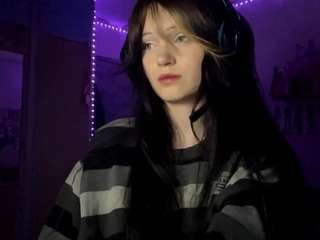 Model ini sedang live sekarang. lareeguethle