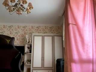 lauraleekeat webcam