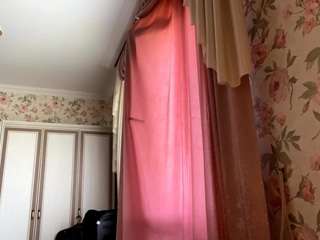 lauraleekeat webcam
