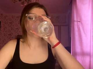 lauraleekeat webcam