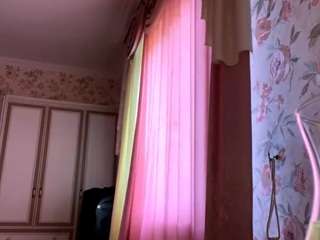 lauraleekeat webcam