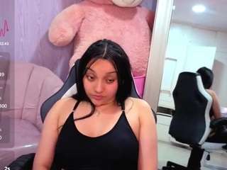 lia-harper-t Live Webcam on CamSoda