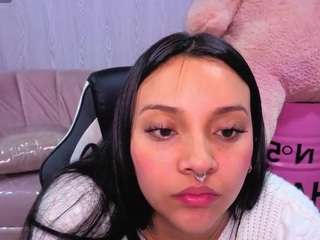lia-harper-t Live Webcam on CamSoda