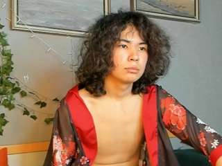 Live cam show with SaffronWink