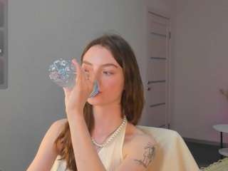Valenora1