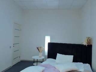 Valenora1