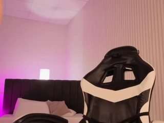 valenora1 live webcam show