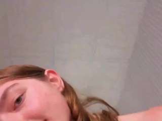 Valenora1 live webcam show