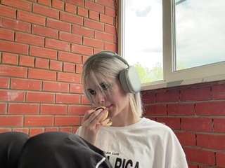 Alice