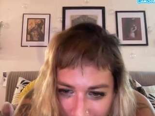 Courtneysteele's cam show statistics and live stream