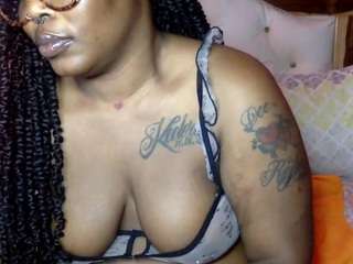 Creamyamber69
