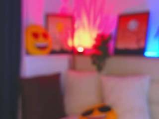 EvaHair live cam preview