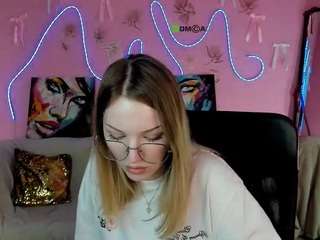 gia-lee webcam