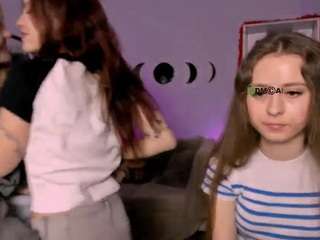 gia-lee webcam
