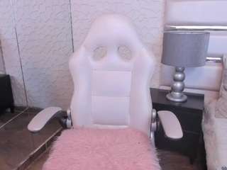 isabeella webcam