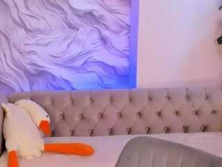 lonny-peach live webcam show