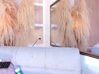 SamantaBrown live cam preview