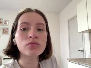 le modèle doriansubich est en webcam porno dans un show sur le site camsoda, il possède les tags suivants: athletic,pov,handjob,lingerie,massage,mature,nature,no drinking,no smoking,skinny,average,smoking,squirter,strip,striptease,tattoos,teen 18,upskirt,young adult,green eyes
