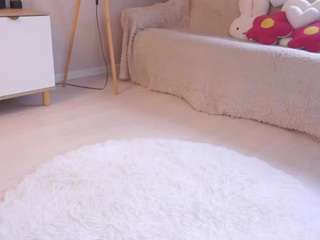 Dora live webcam show