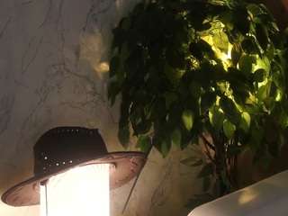millyquijano live webcam show