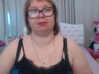 bonnnyboobsy Live Webcam on CamSoda