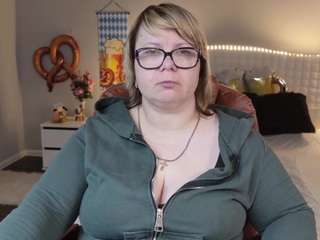 bonnnyboobsy Live Webcam on CamSoda
