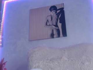 ember-luna live webcam show