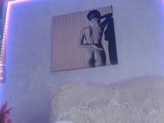 ember-luna live webcam show