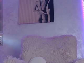 ember-luna live webcam show