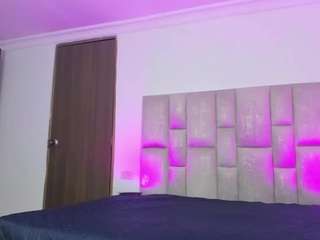 hotmature01 live cam preview