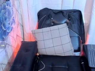 jaadewest live webcam show