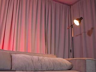 mia-ocampo live cam preview