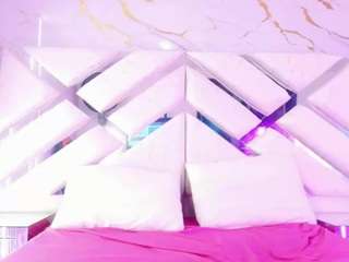 queenmiranda4 Sex Cam Show