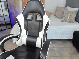 selene-diior webcam