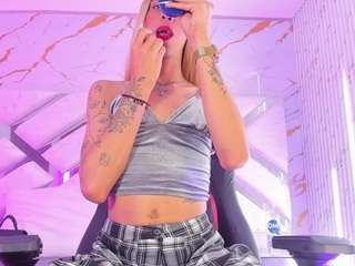 stylequeen17 live webcam show