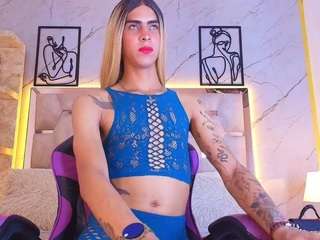 StyleQueen17 live webcam show