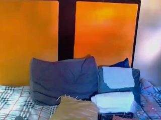 This model is live right now. sugarlips27