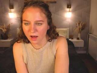 Live cam show with Vicki-Milles