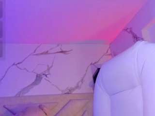 Live cam show with aitana01