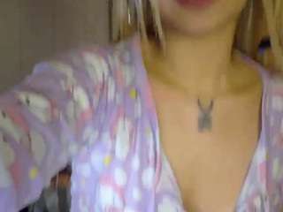 arianamodel19