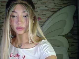 arianamodel19