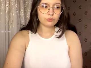Questo modello è in diretta ora. eulahsilverthorne