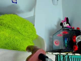 HAIRYBOY23