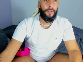 HAIRYBOY23