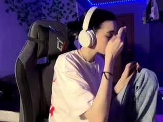 khalilaharthur webcam