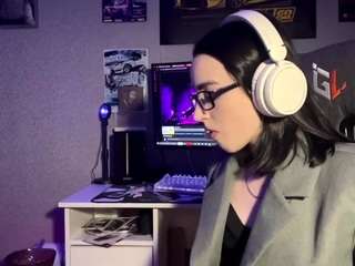 khalilaharthur webcam