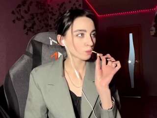 هذا النموذج مباشر الآن. khalilaharthur